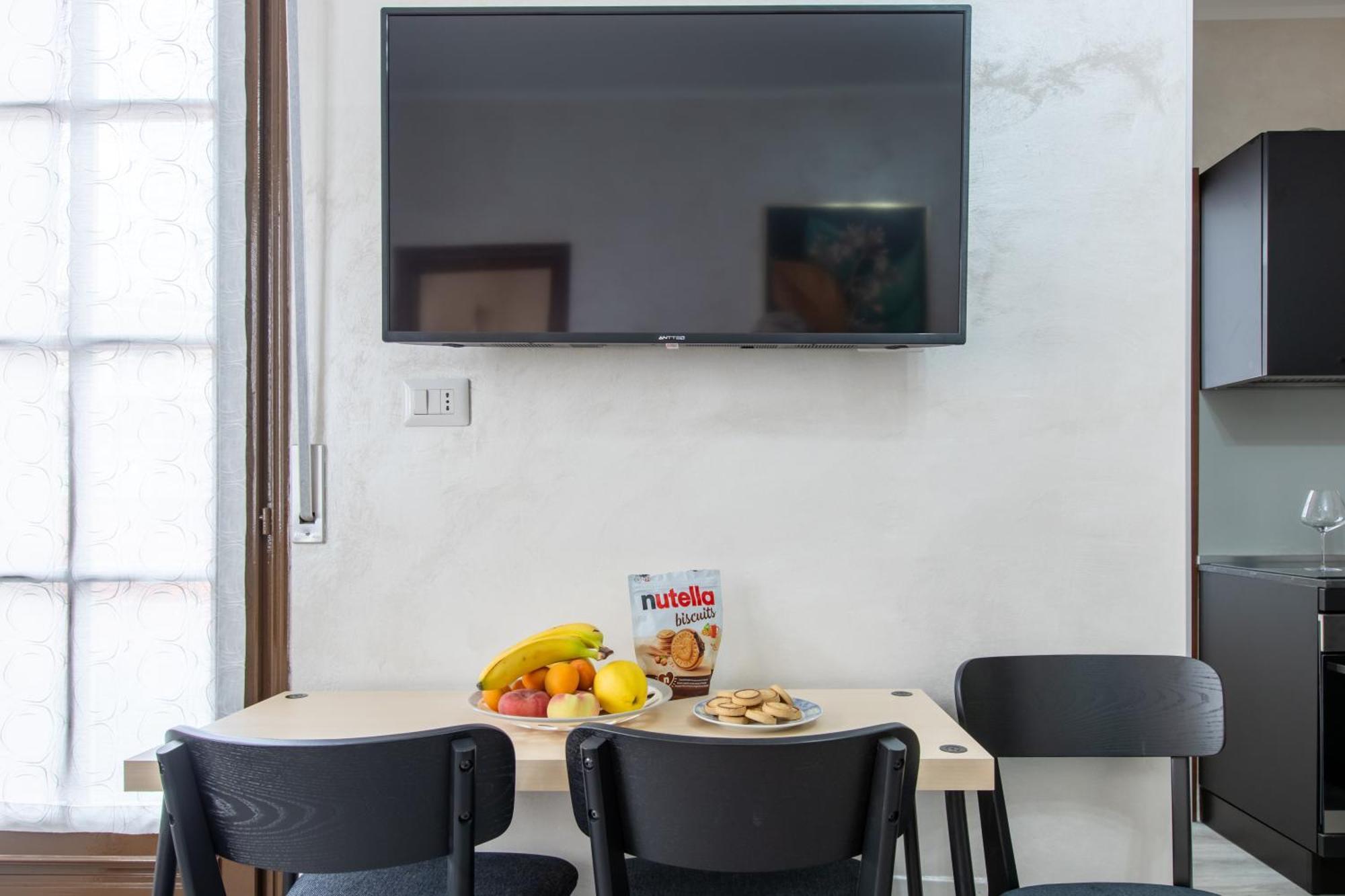 Apartament La Dolce Vite Alba  Zewnętrze zdjęcie
