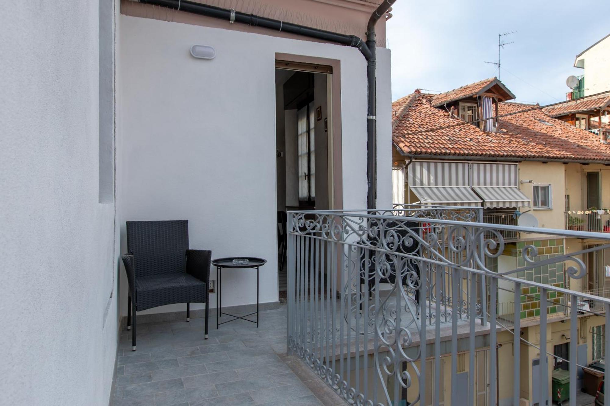 Apartament La Dolce Vite Alba  Zewnętrze zdjęcie